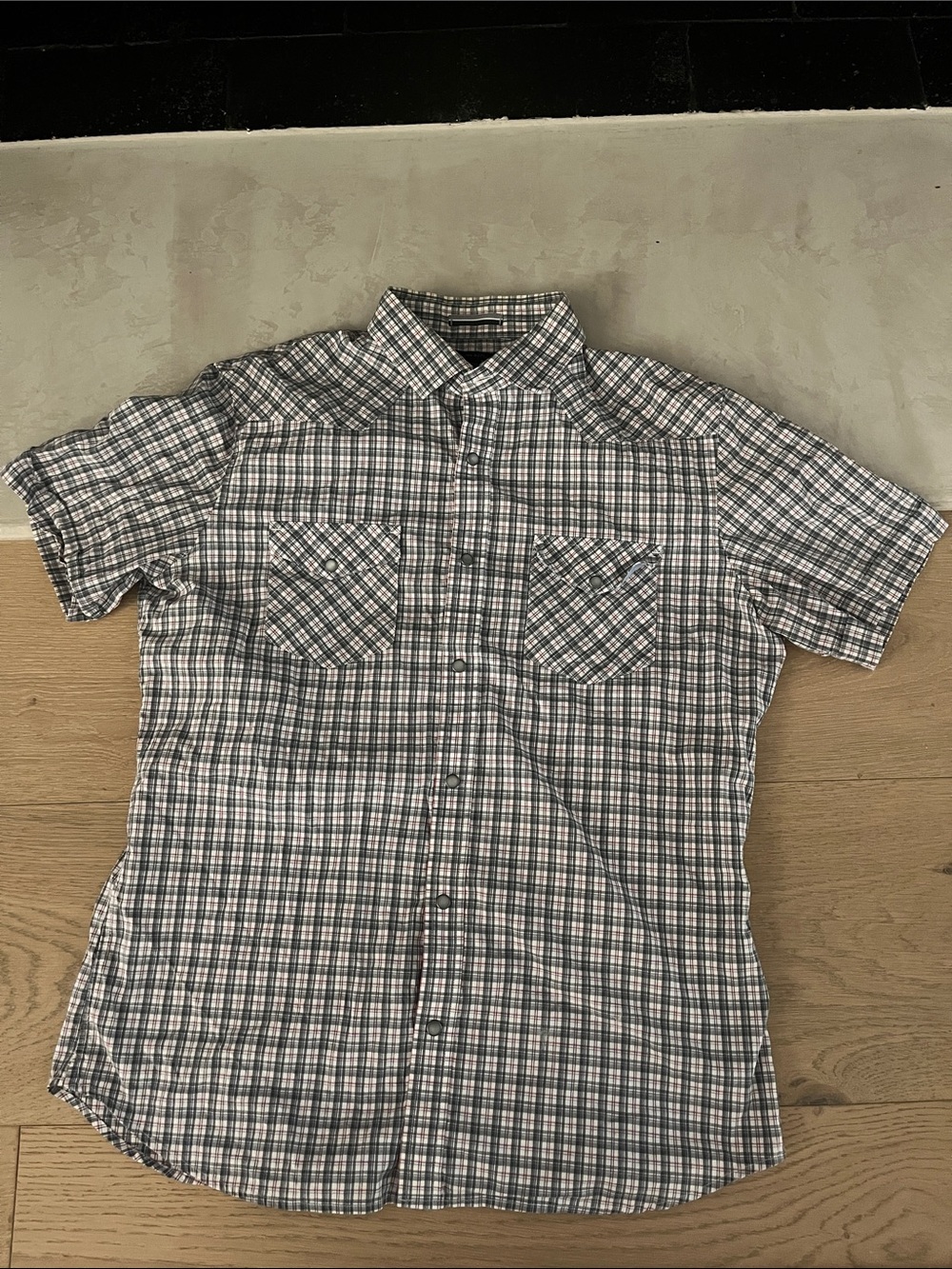 Banana Republic Men's Short-Sleeve Plaid Button-Down Shirt - Gray & Blue